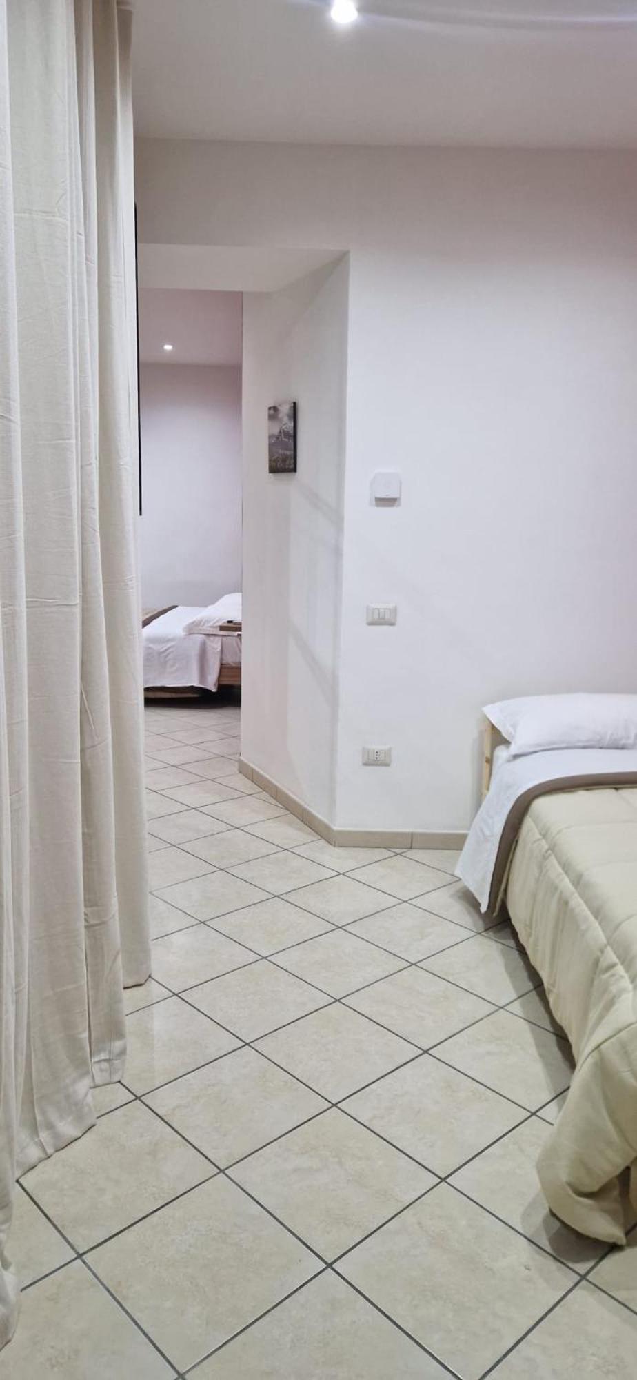 Domus Pisanelli Hotell Napoli Eksteriør bilde